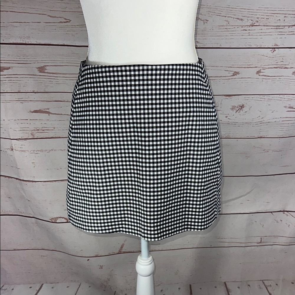 Urban Outfitters - Black and White Checkered Skirt